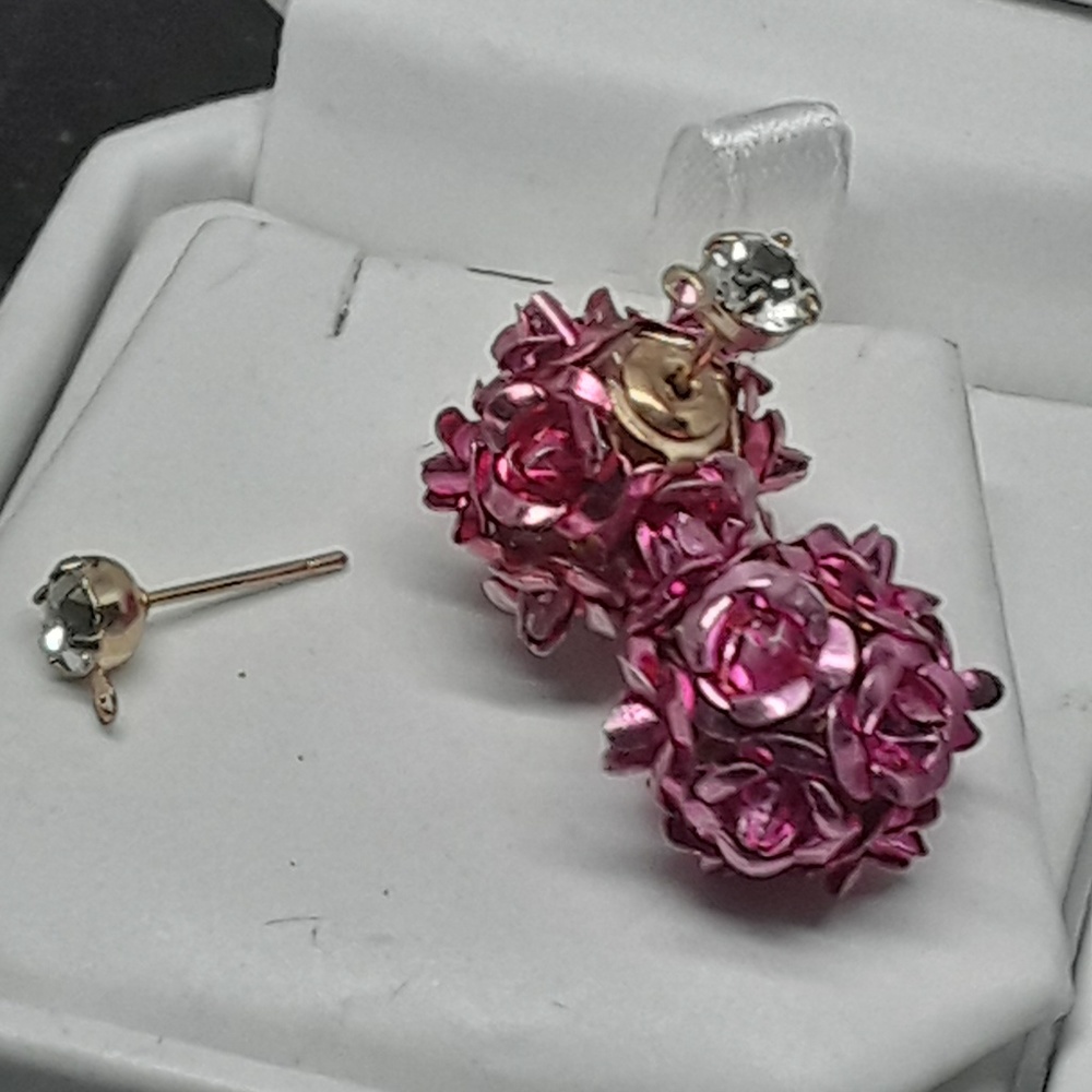 bouquet of roses earrings